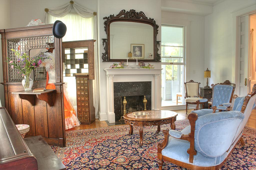 The Jackie O' House Bed And Breakfast Колумбус Екстер'єр фото