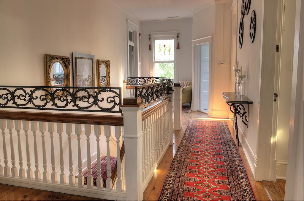 The Jackie O' House Bed And Breakfast Колумбус Екстер'єр фото